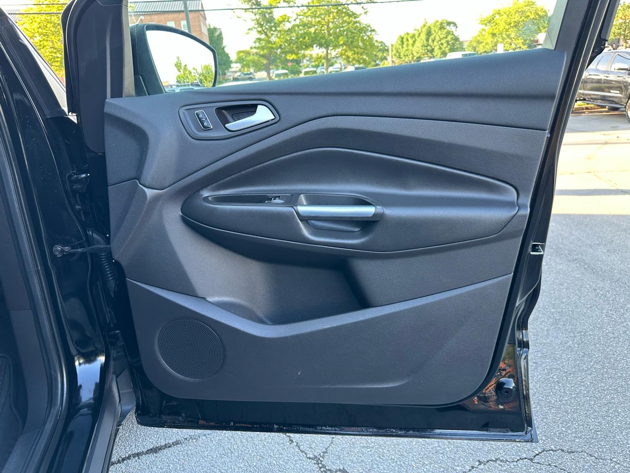 Ford Escape Titanium 4WD 2016
