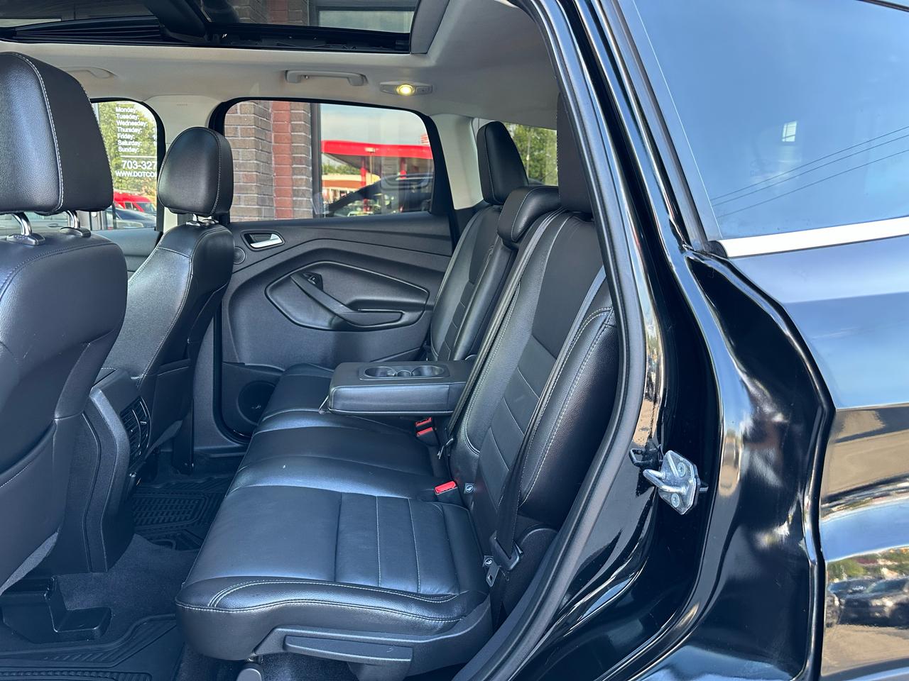 Ford Escape Titanium 4WD 2016