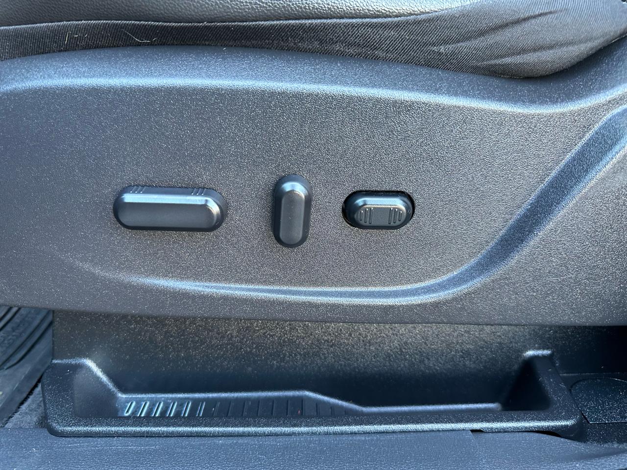 Ford Escape Titanium 4WD 2016