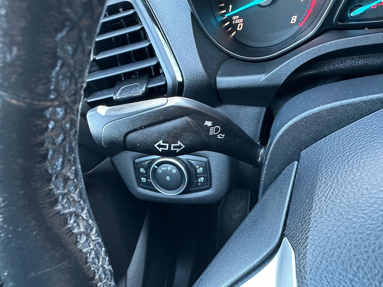 Ford Escape Titanium 4WD 2016