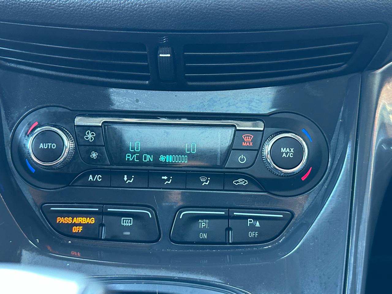Ford Escape Titanium 4WD 2016