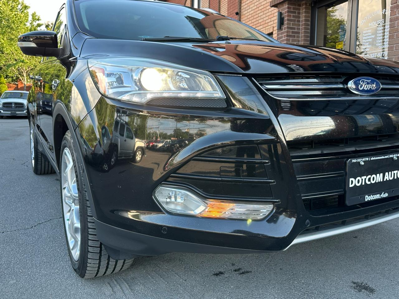 Ford Escape Titanium 4WD 2016