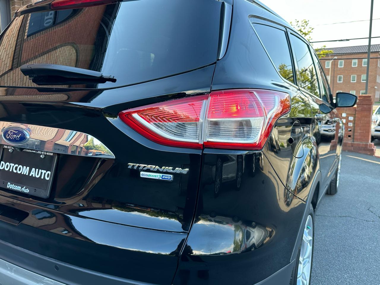 Ford Escape Titanium 4WD 2016
