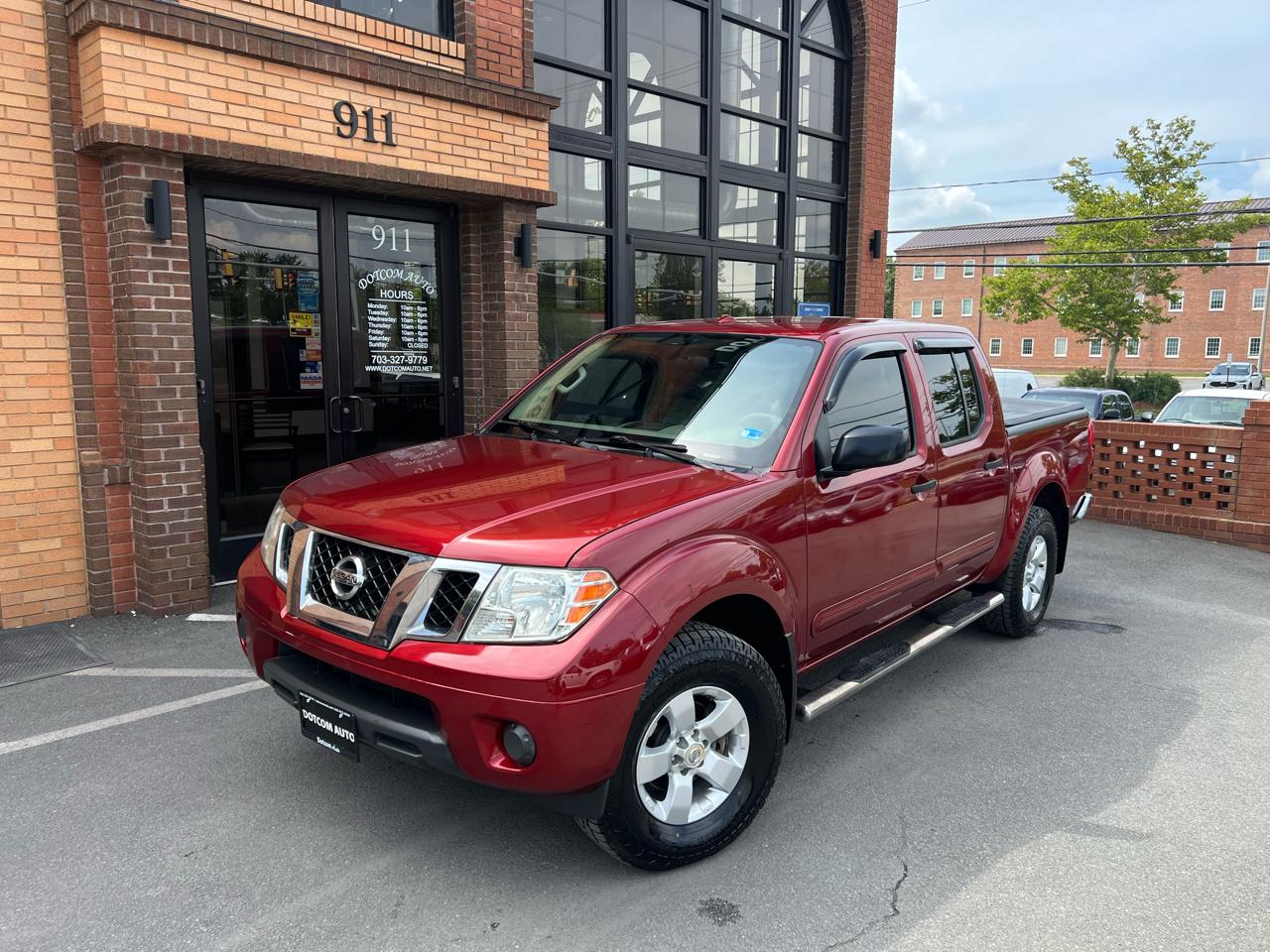 Nissan Frontier SL Crew Cab 4WD 2013