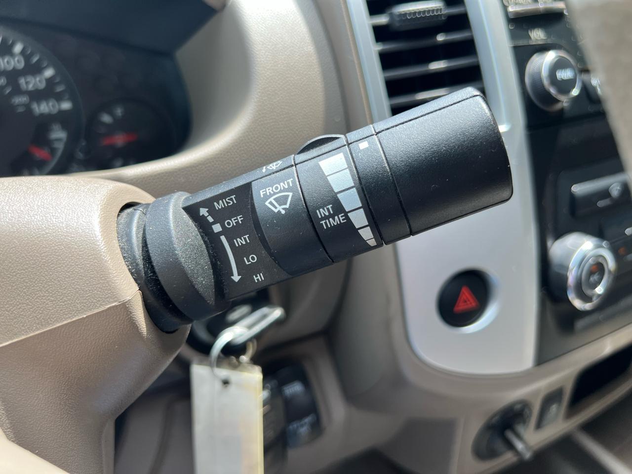 Nissan Frontier SL Crew Cab 4WD 2013