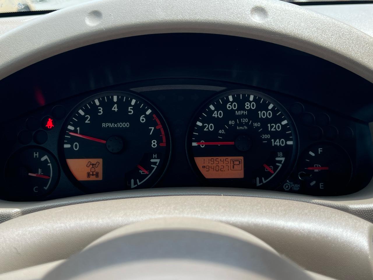 Nissan Frontier SL Crew Cab 4WD 2013