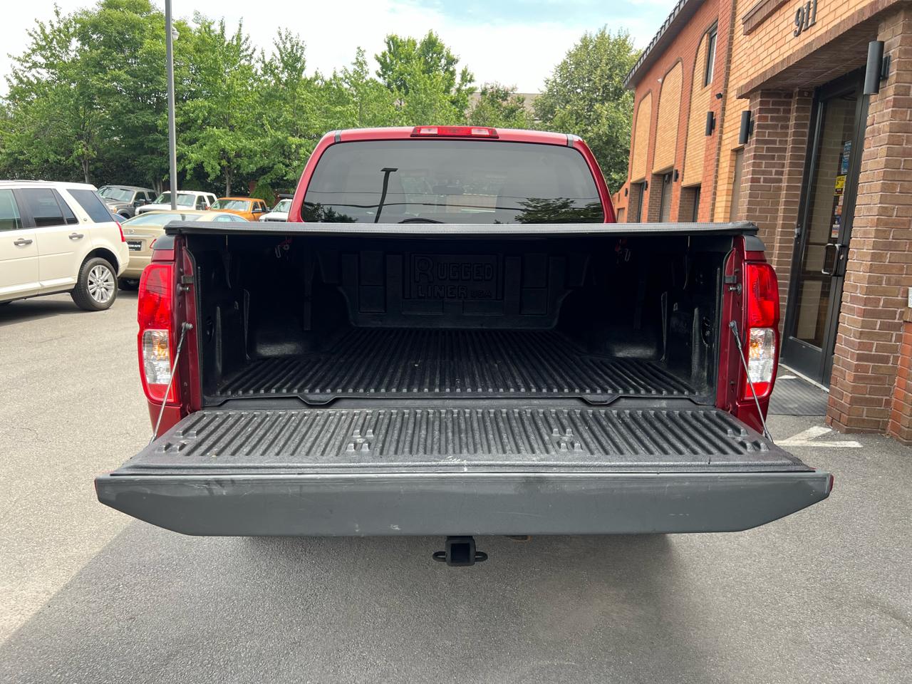 Nissan Frontier SL Crew Cab 4WD 2013