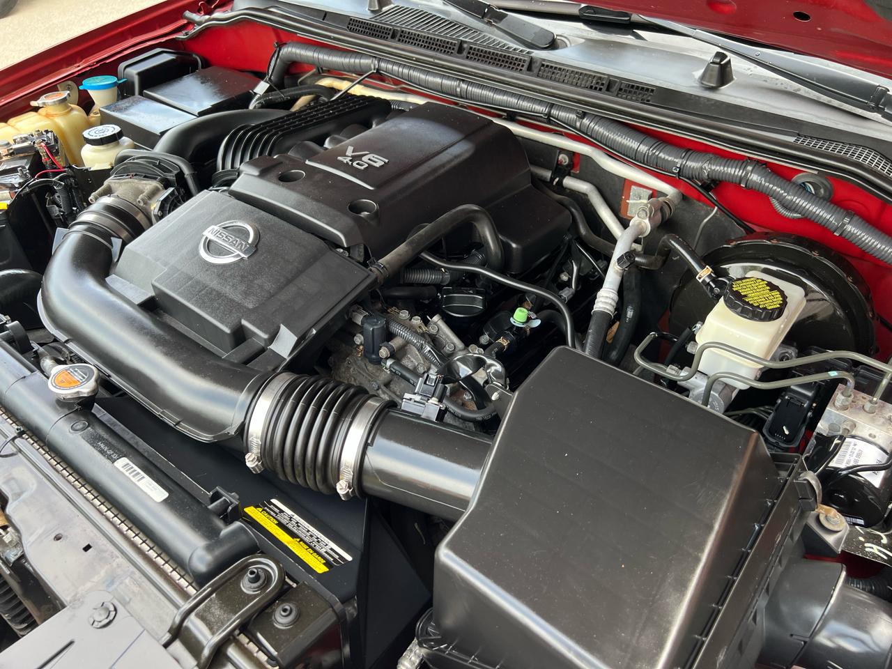 Nissan Frontier SL Crew Cab 4WD 2013