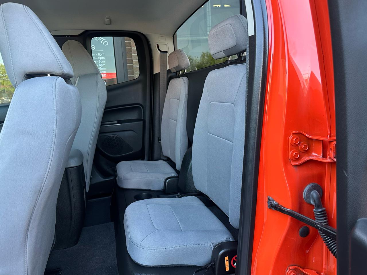 Chevrolet Colorado Work Truck Ext. Cab 4WD 2019