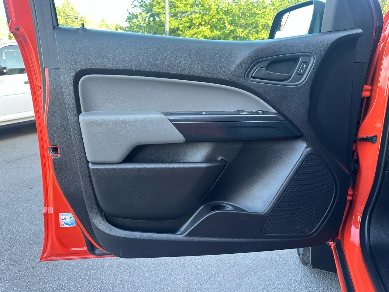 Chevrolet Colorado Work Truck Ext. Cab 4WD 2019
