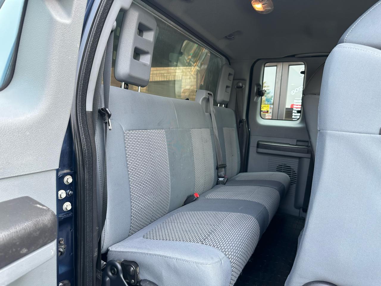 Ford F-250 SD XL SuperCab 4WD 2015