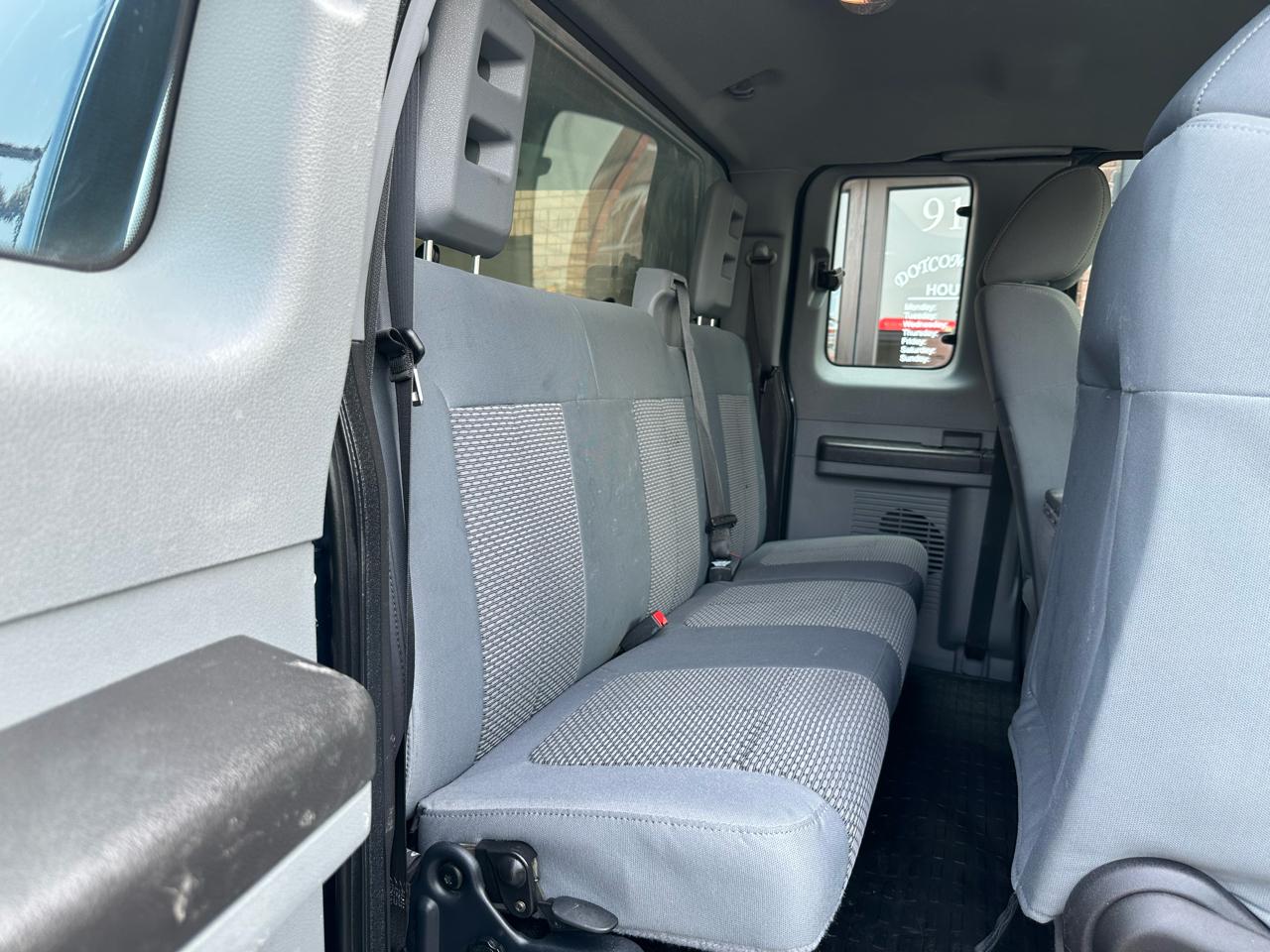 Ford F-250 SD XL SuperCab 4WD 2015