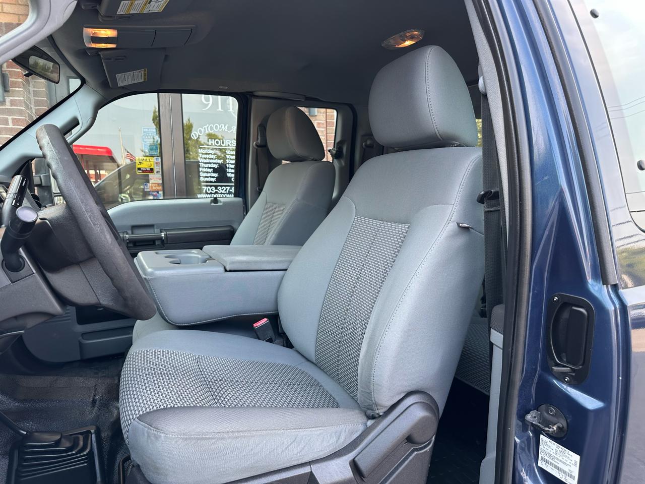 Ford F-250 SD XL SuperCab 4WD 2015