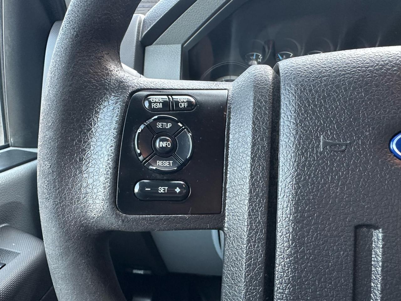 Ford F-250 SD XL SuperCab 4WD 2015