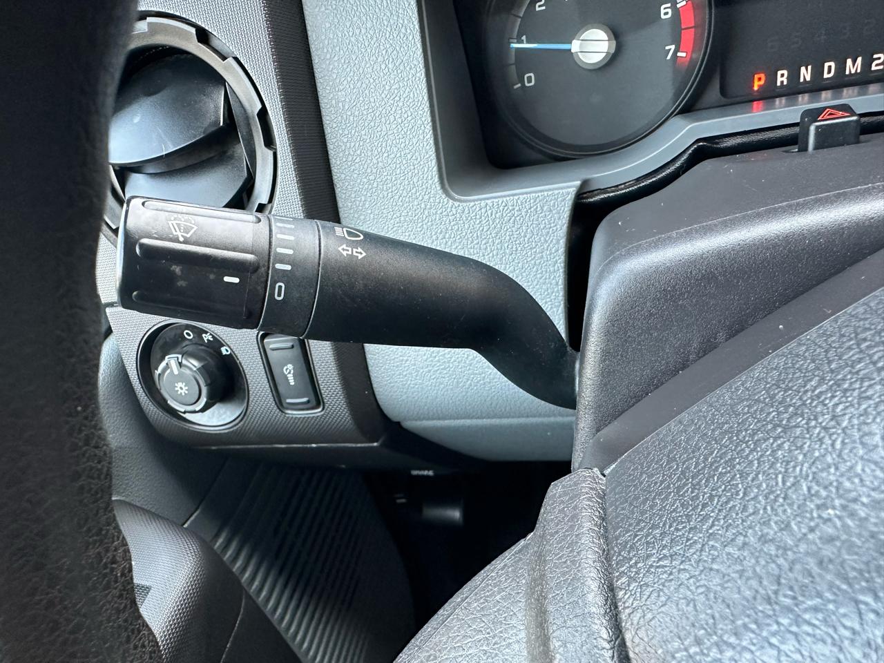 Ford F-250 SD XL SuperCab 4WD 2015