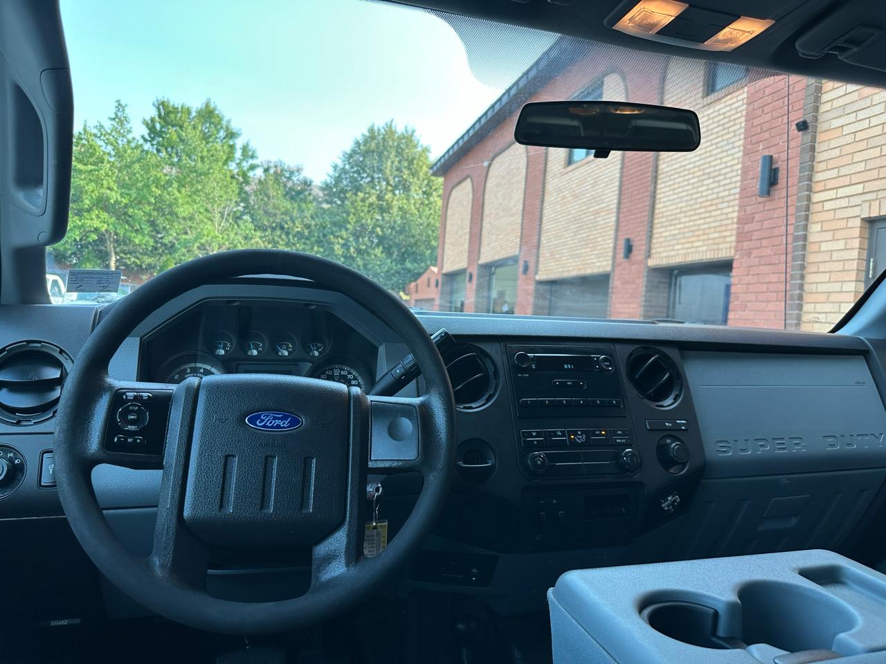 Ford F-250 SD XL SuperCab 4WD 2015
