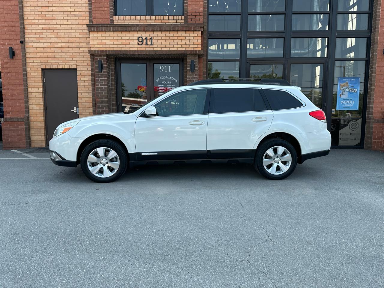Subaru Outback 3.6R Limited 2011