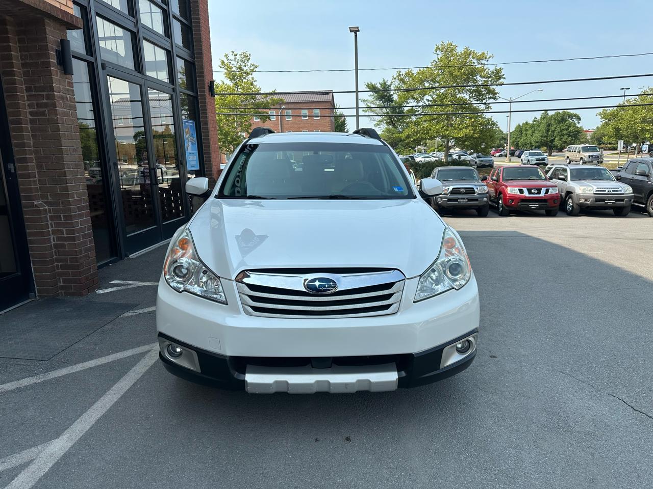 Subaru Outback 3.6R Limited 2011