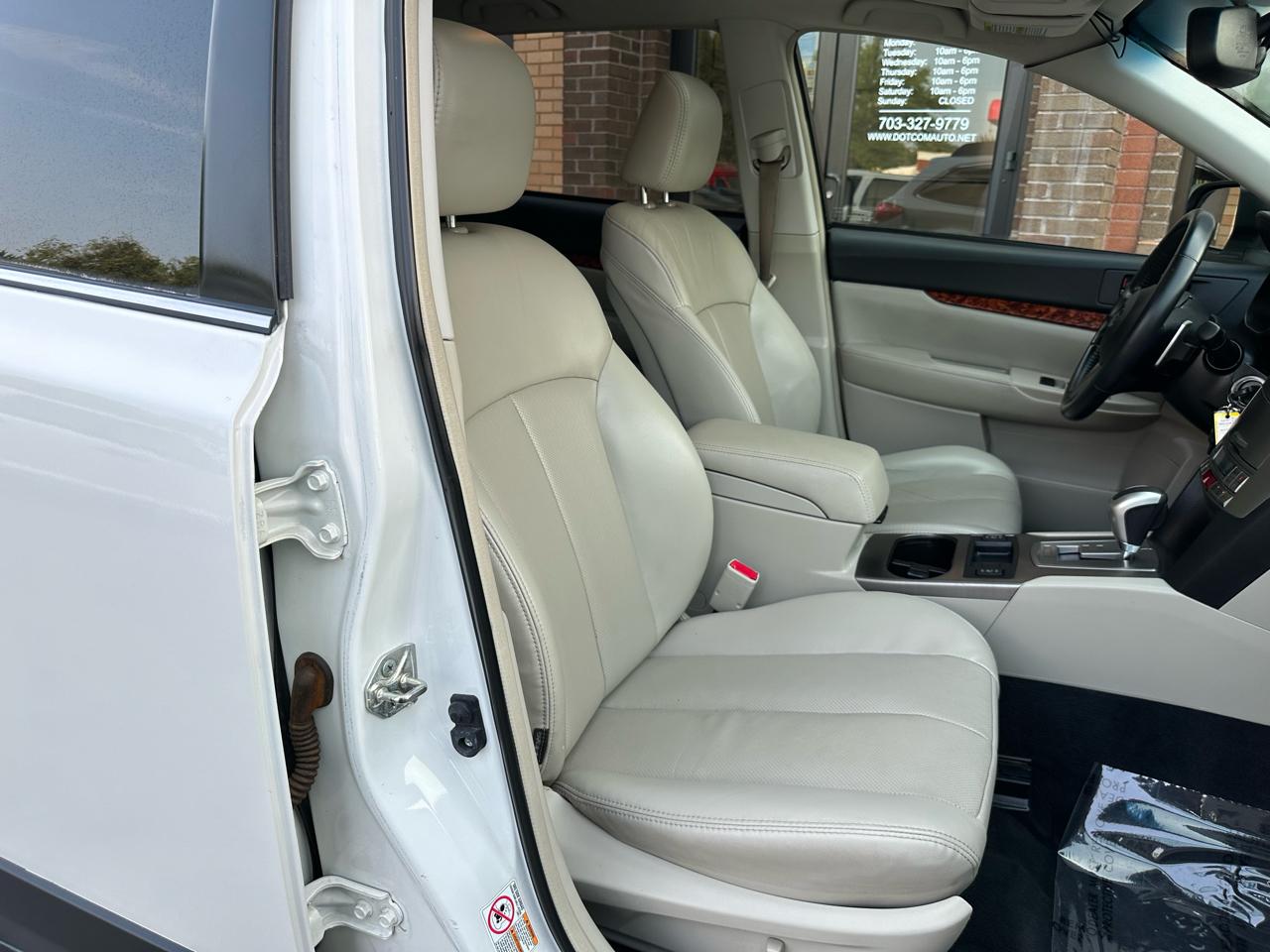 Subaru Outback 3.6R Limited 2011