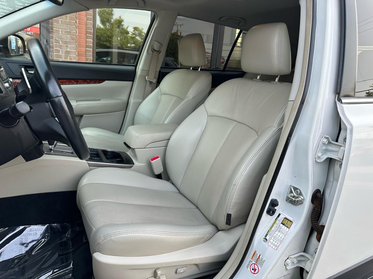 Subaru Outback 3.6R Limited 2011