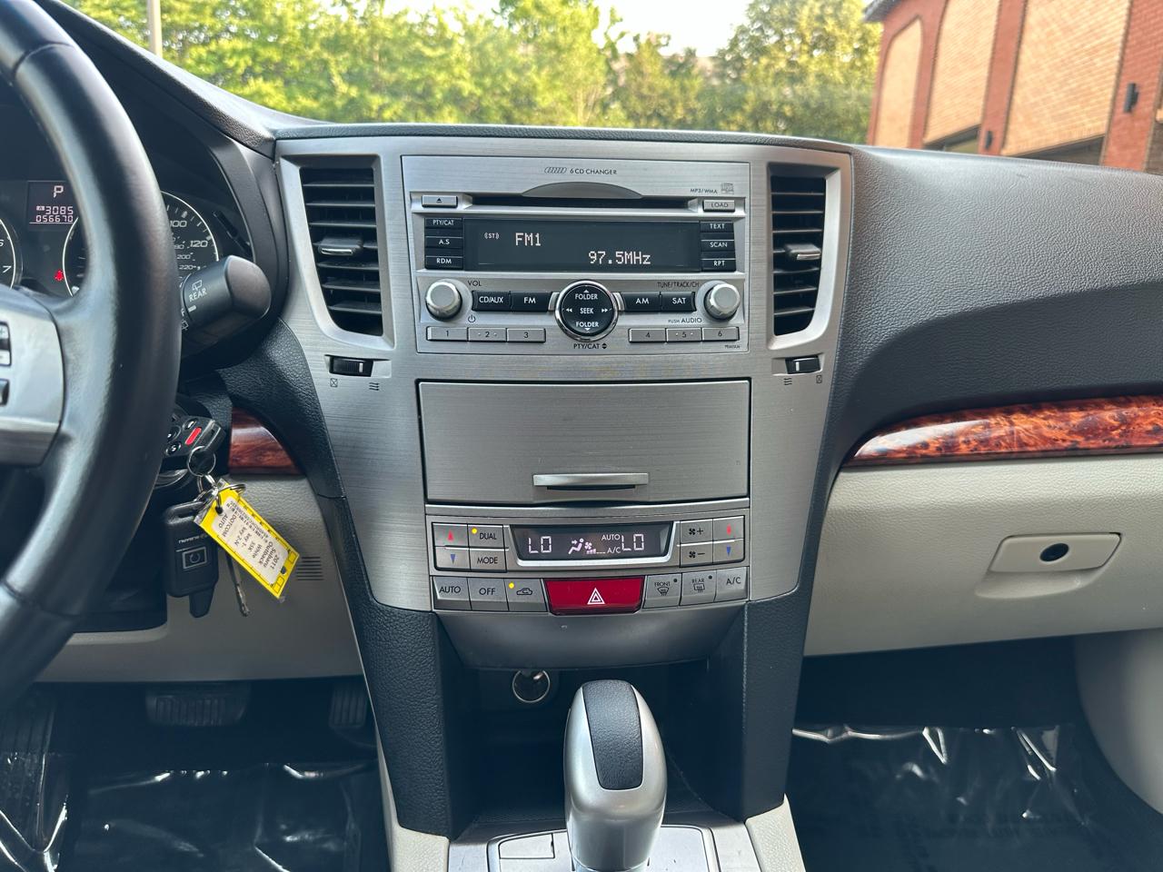 Subaru Outback 3.6R Limited 2011