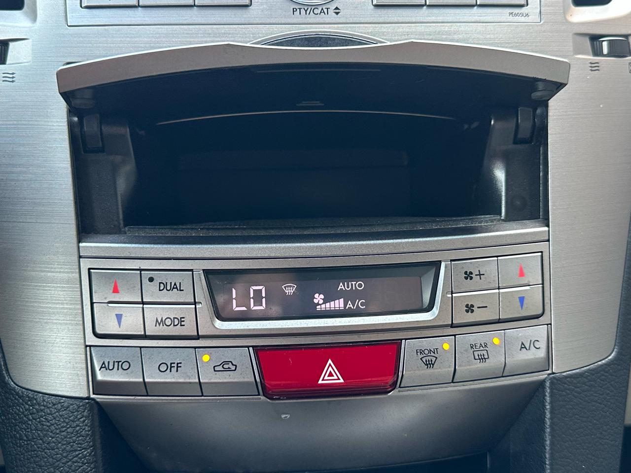 Subaru Outback 3.6R Limited 2011