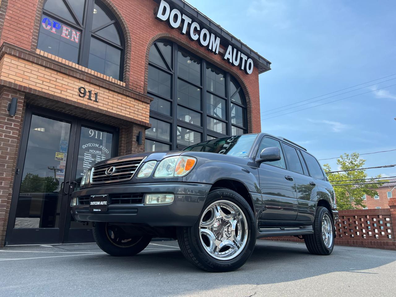 Lexus LX 470 Sport Utility 2005