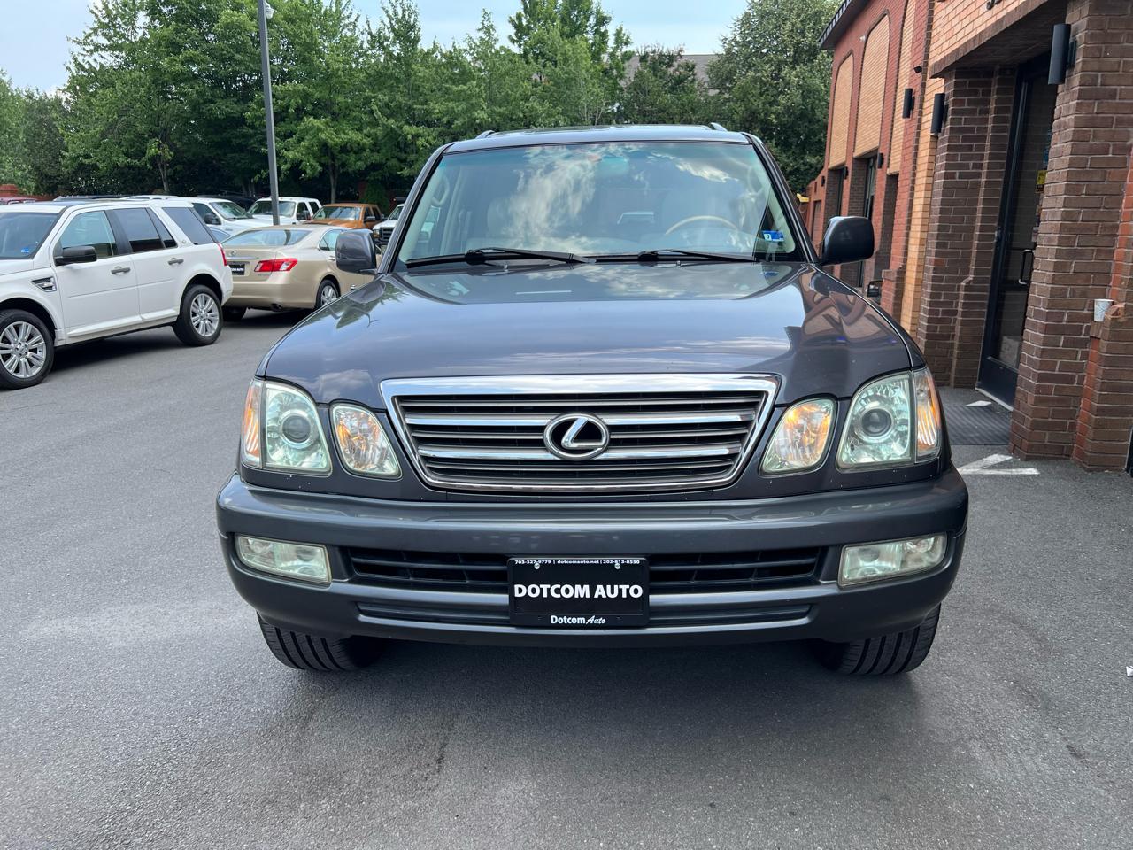 Lexus LX 470 Sport Utility 2005