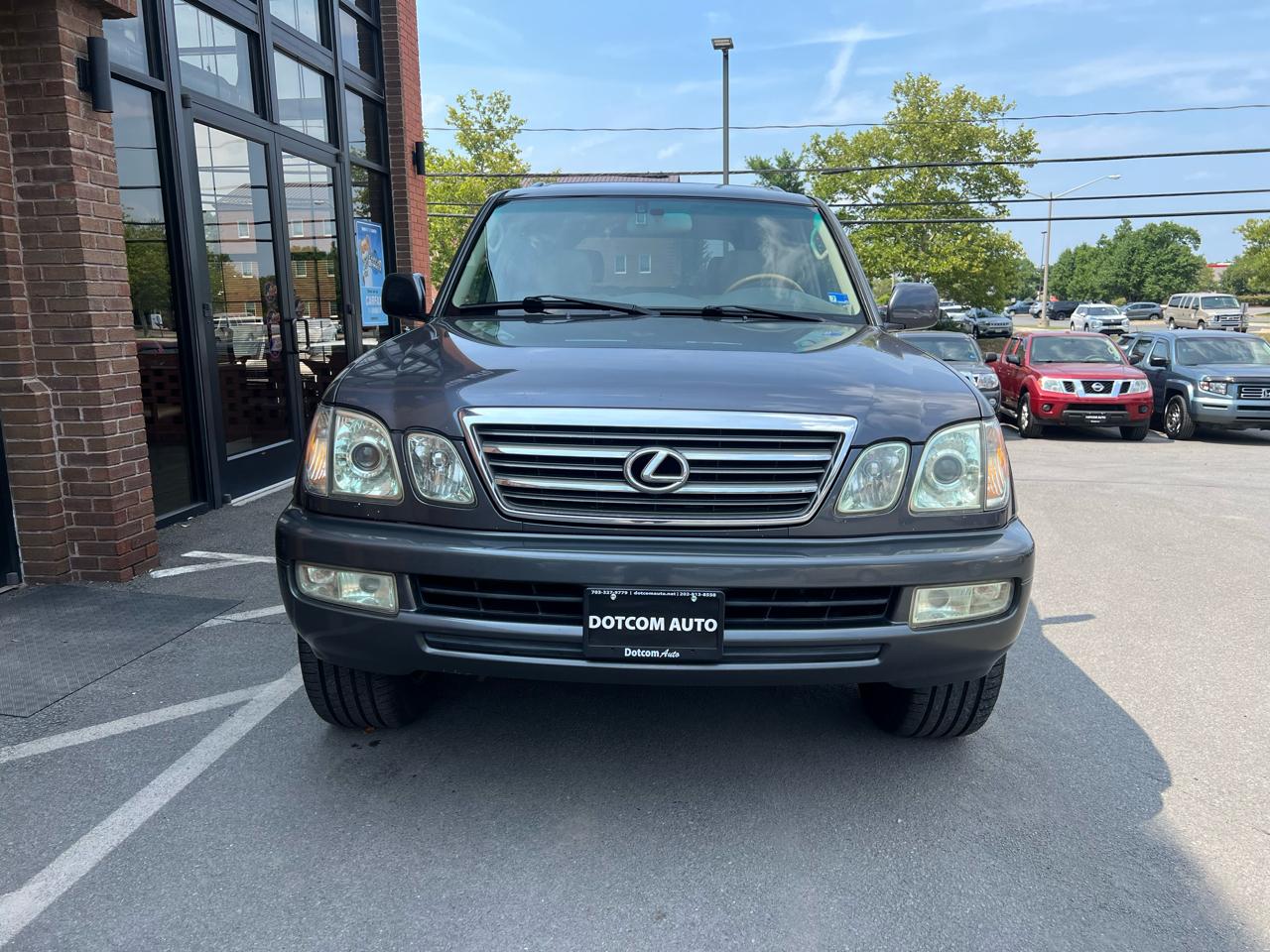 Lexus LX 470 Sport Utility 2005