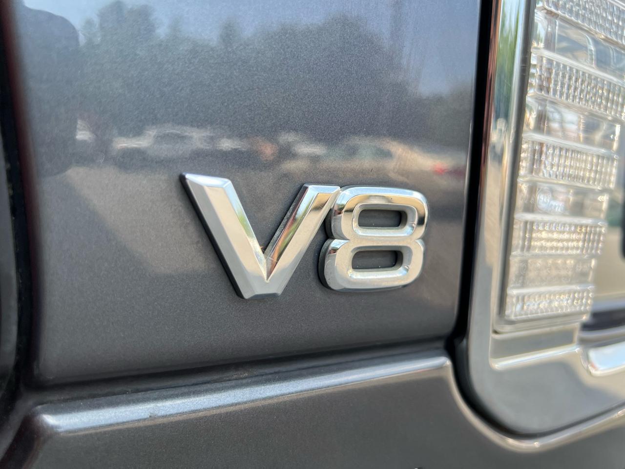 Lexus LX 470 Sport Utility 2005