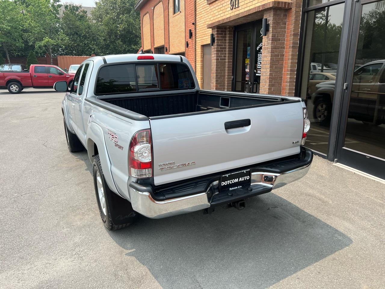 Toyota Tacoma Access Cab V6 Auto 4WD 2012