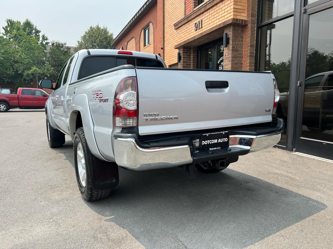 Toyota Tacoma Access Cab V6 Auto 4WD 2012