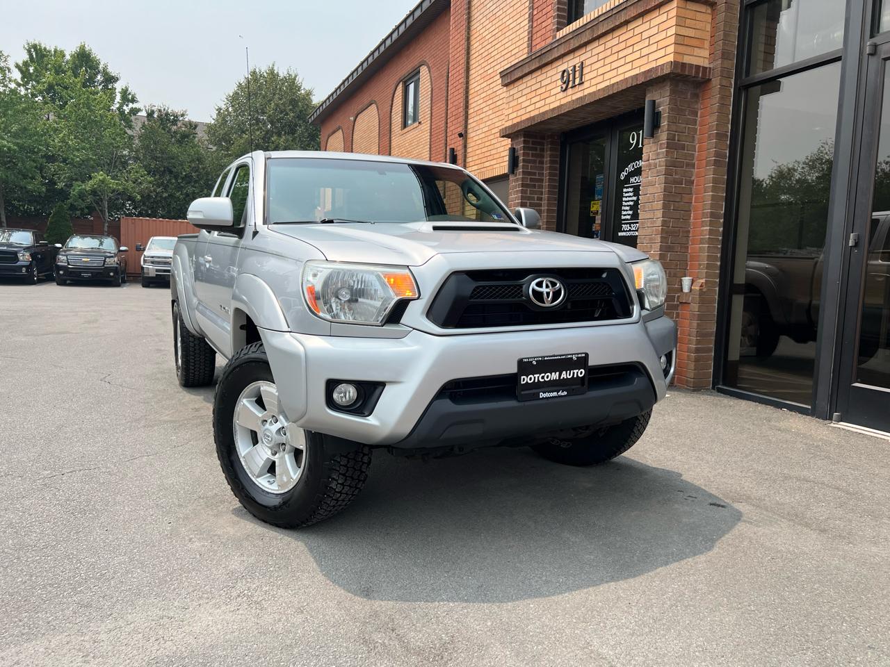 Toyota Tacoma Access Cab V6 Auto 4WD 2012