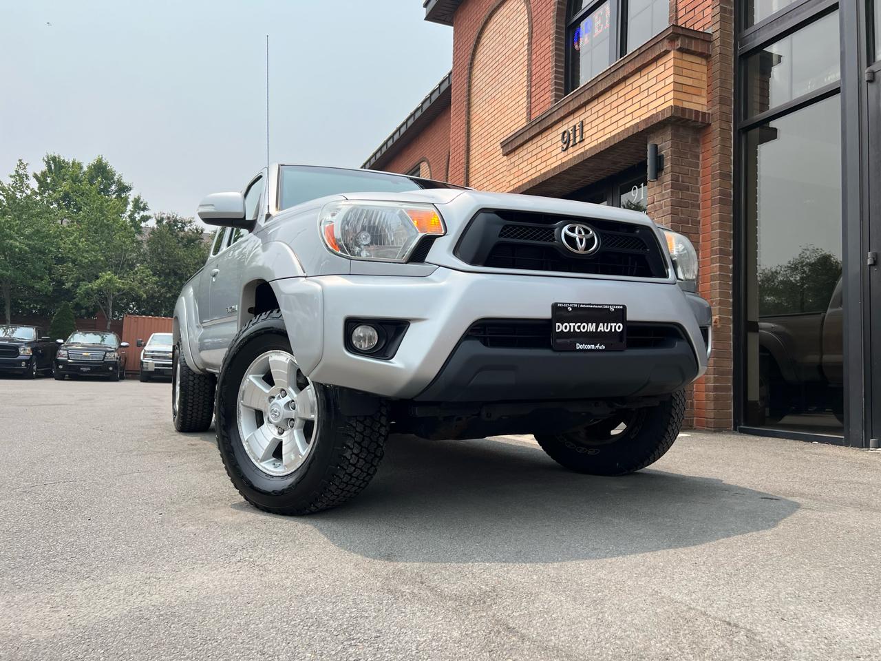 Toyota Tacoma Access Cab V6 Auto 4WD 2012