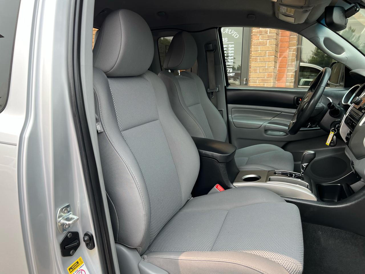 Toyota Tacoma Access Cab V6 Auto 4WD 2012