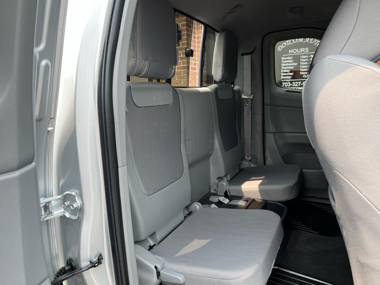 Toyota Tacoma Access Cab V6 Auto 4WD 2012