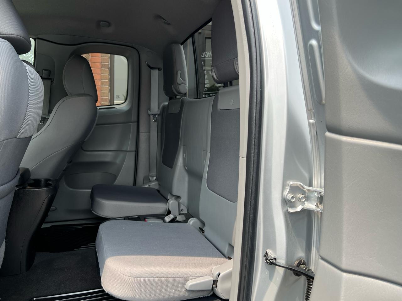 Toyota Tacoma Access Cab V6 Auto 4WD 2012
