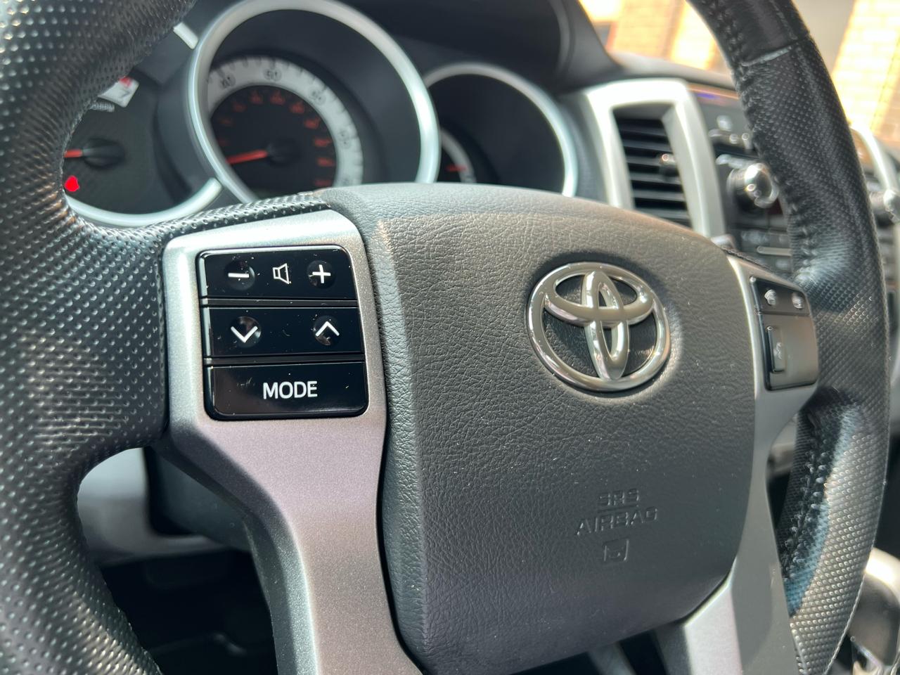Toyota Tacoma Access Cab V6 Auto 4WD 2012