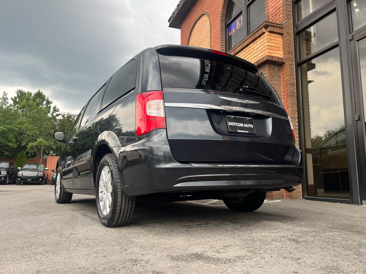 Chrysler Town & Country Touring 2014