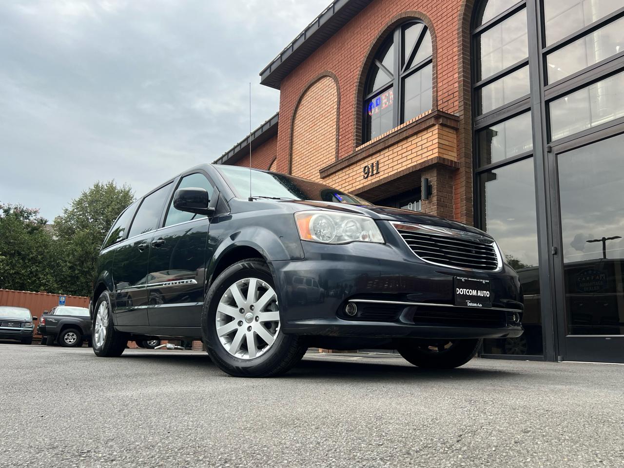 Chrysler Town & Country Touring 2014