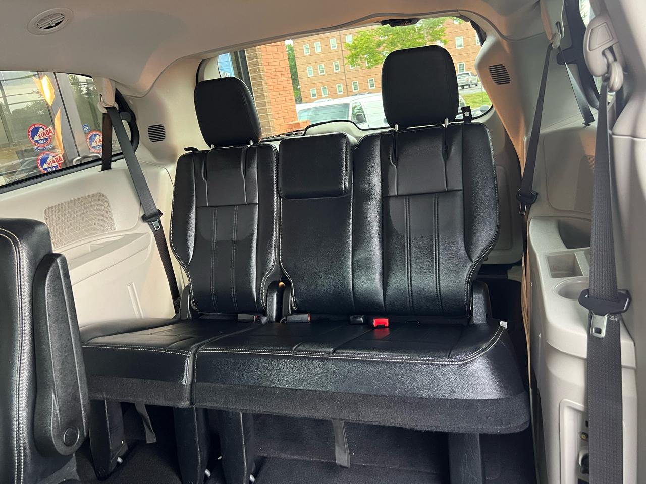 Chrysler Town & Country Touring 2014