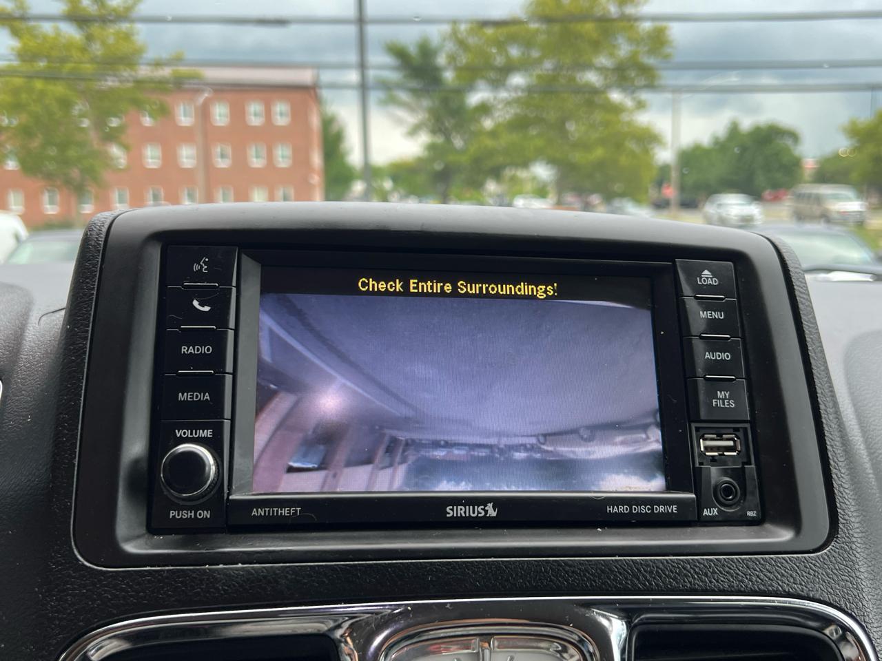 Chrysler Town & Country Touring 2014