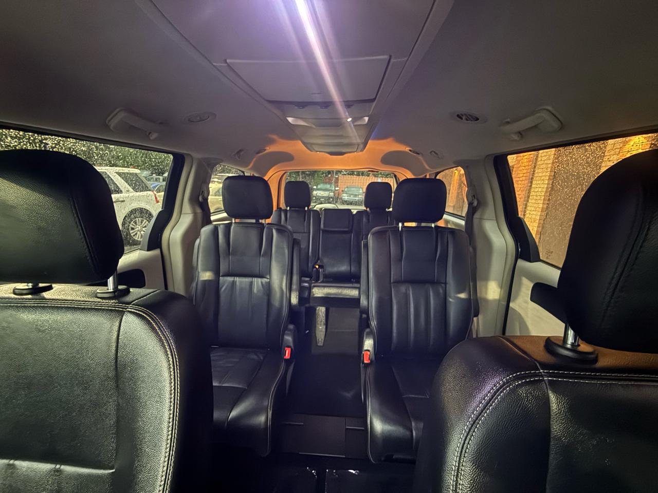 Chrysler Town & Country Touring 2014