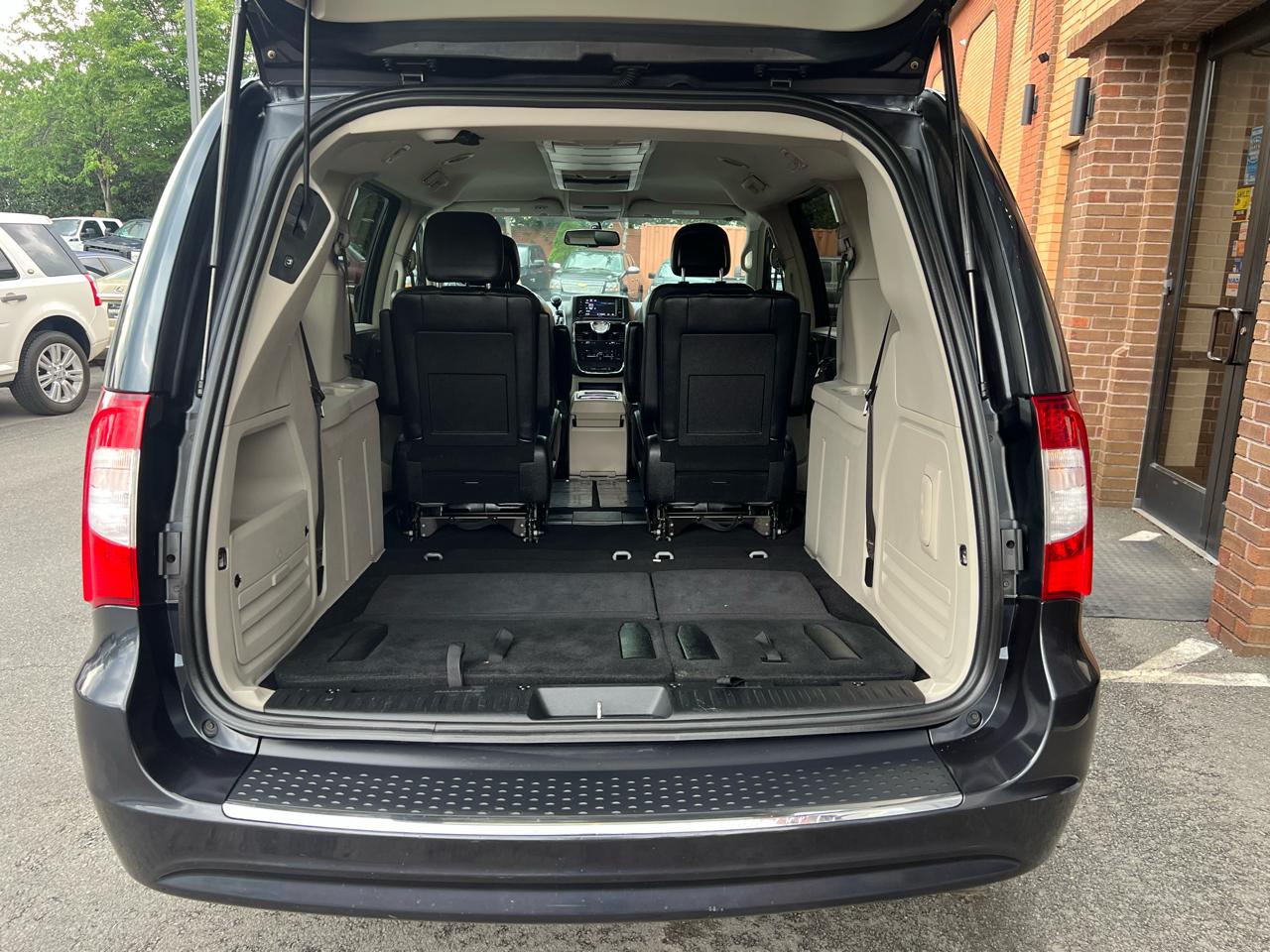 Chrysler Town & Country Touring 2014
