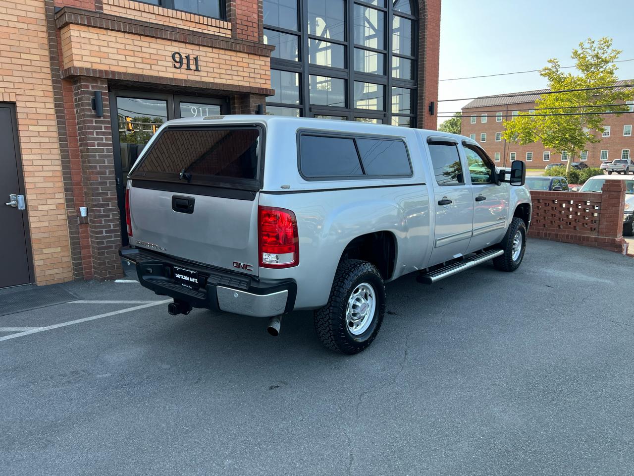 GMC Sierra 2500HD SLE Crew Cab 4WD 2010