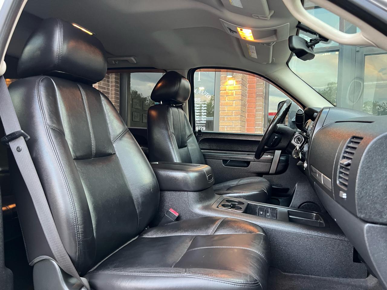 GMC Sierra 2500HD SLE Crew Cab 4WD 2010