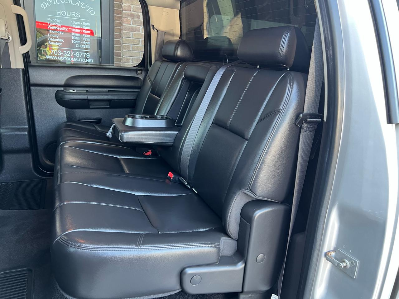 GMC Sierra 2500HD SLE Crew Cab 4WD 2010