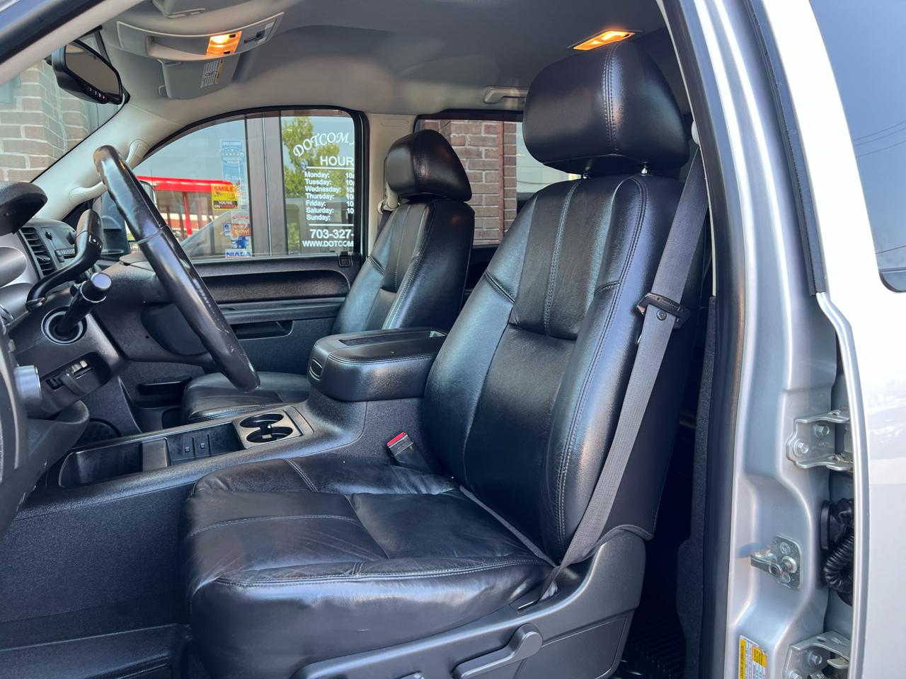 GMC Sierra 2500HD SLE Crew Cab 4WD 2010