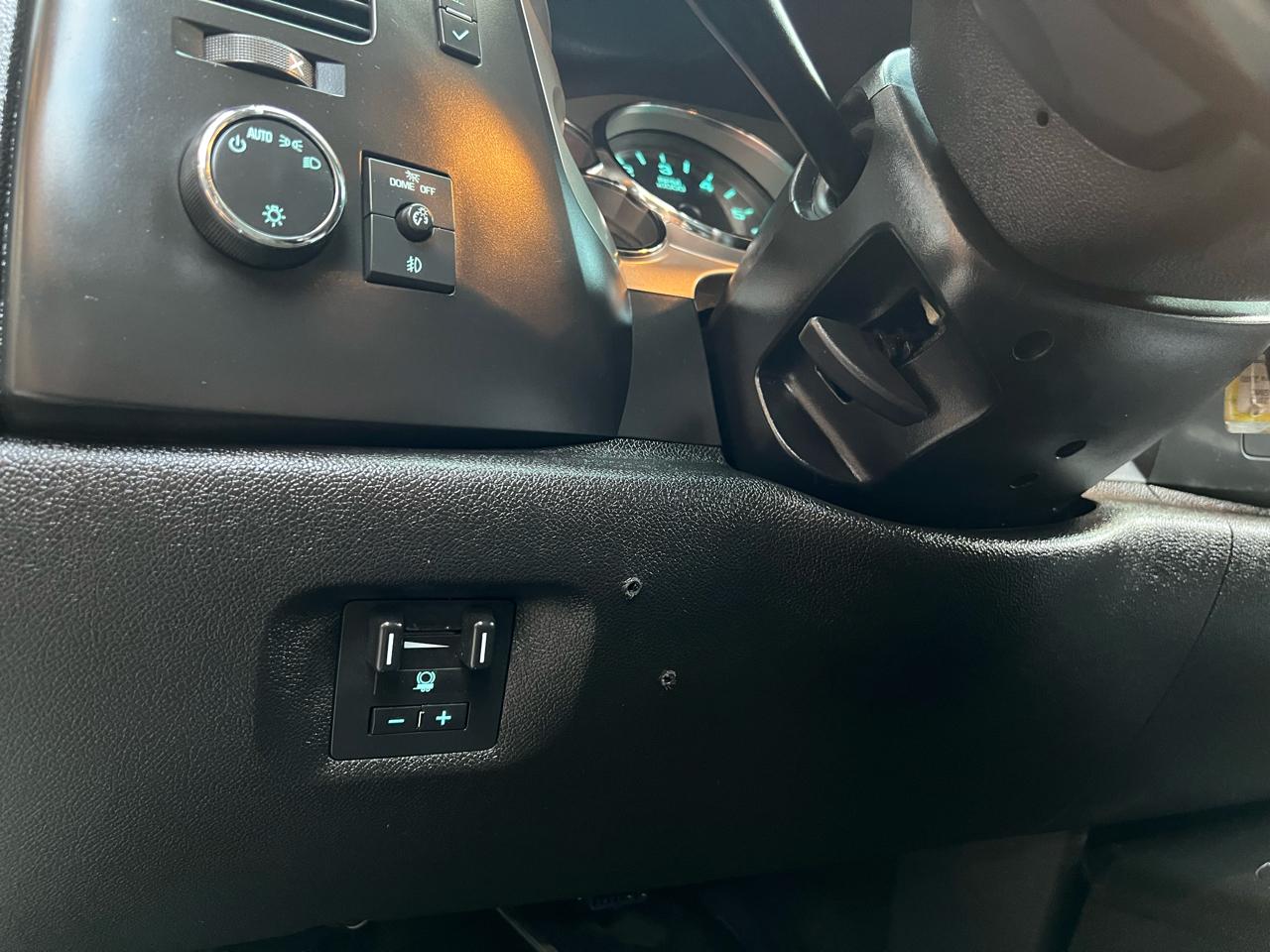 GMC Sierra 2500HD SLE Crew Cab 4WD 2010