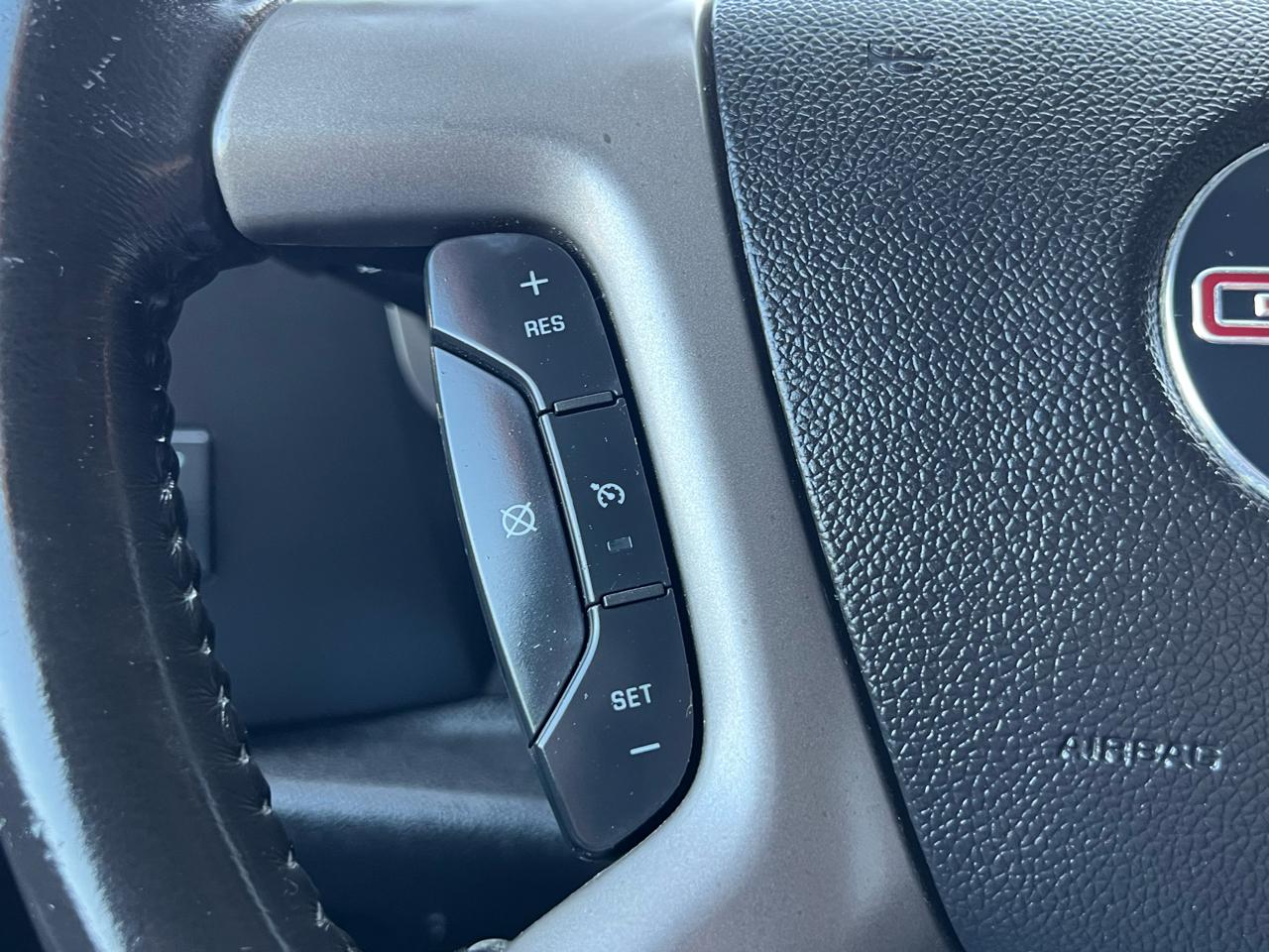 GMC Sierra 2500HD SLE Crew Cab 4WD 2010
